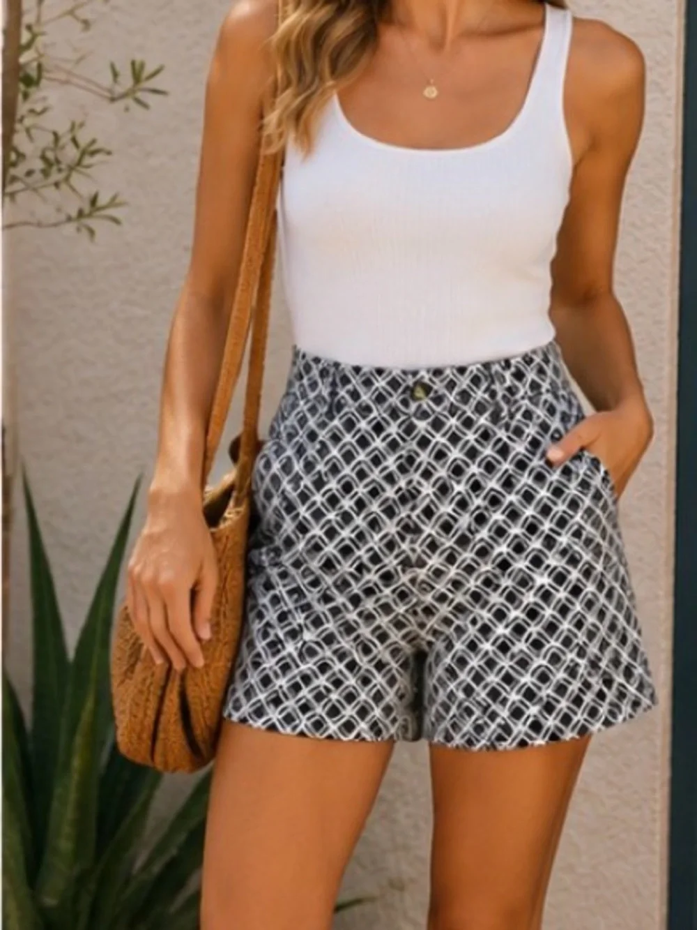 White House Black Market Black & White Geometric High-Waist Shorts